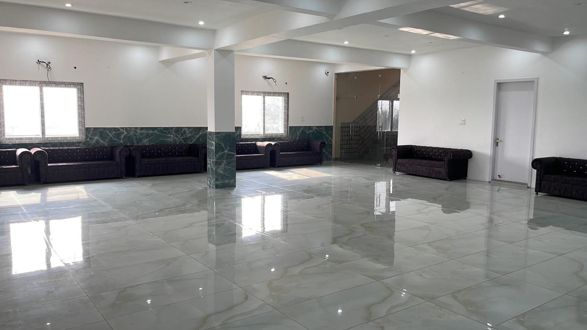 Hotel Shrinath Residency Greater Noida Zewnętrze zdjęcie