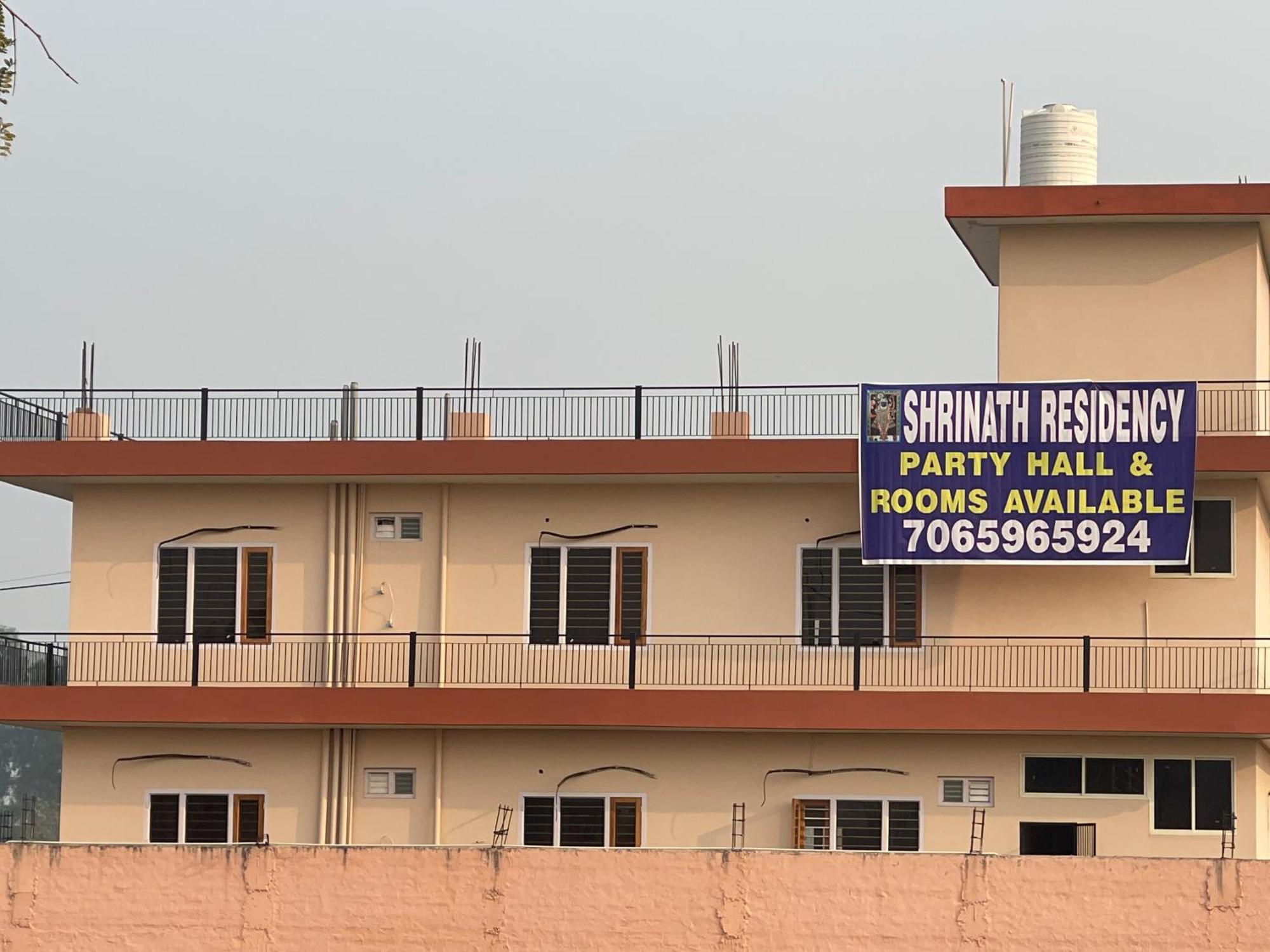 Hotel Shrinath Residency Greater Noida Zewnętrze zdjęcie